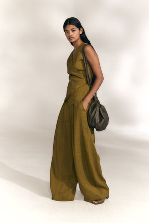 Elena, olive green high-waisted pants