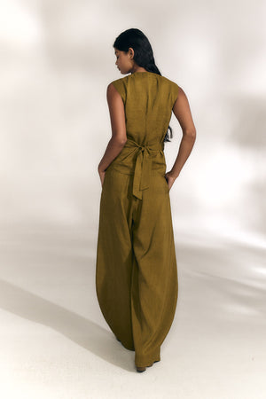 Elena, chaleco cruzado verde oliva