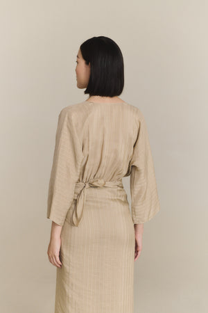 Eloise, vestido jacquard a rayas beige