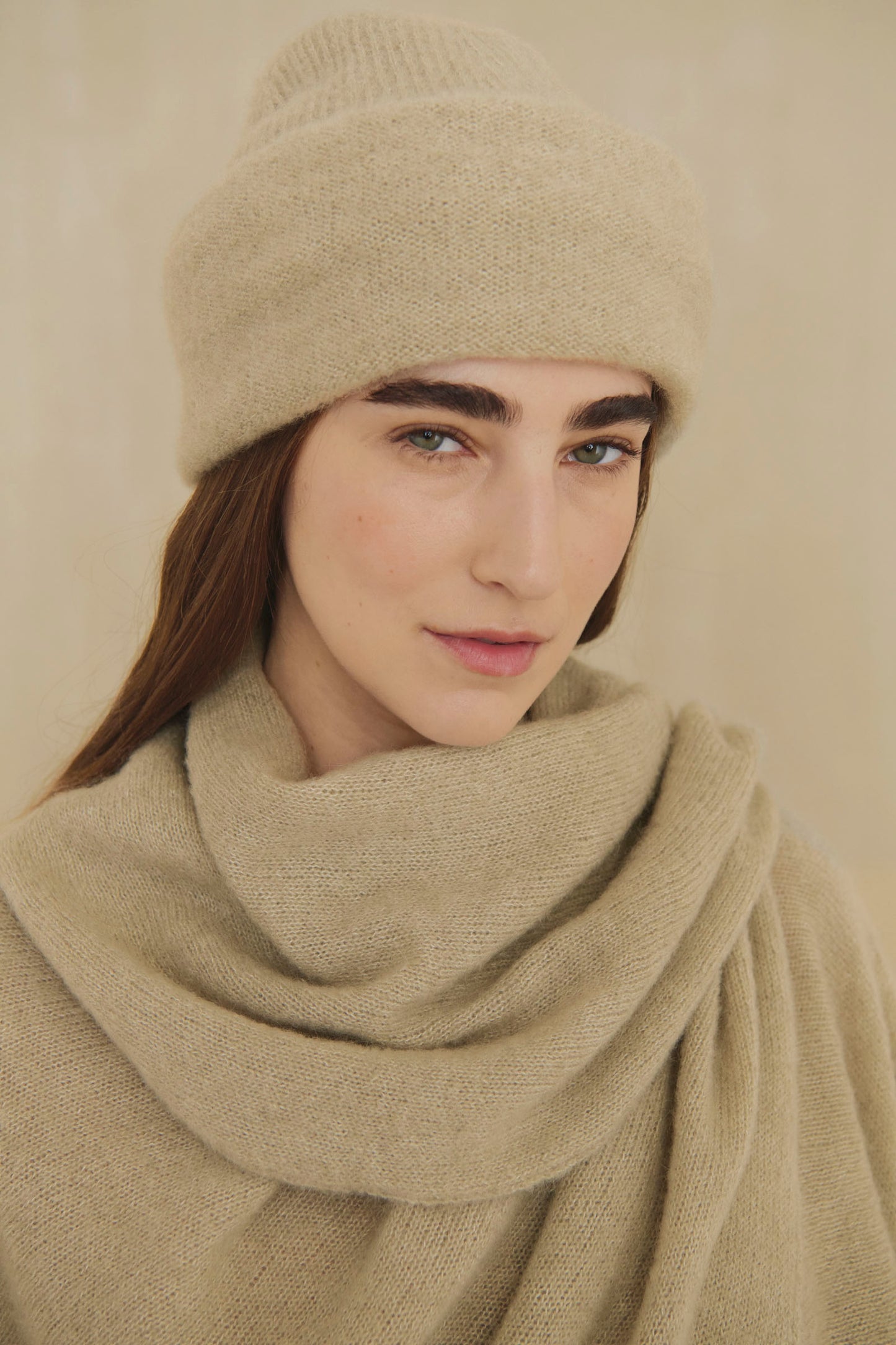 Erika, pearl knit beanie
