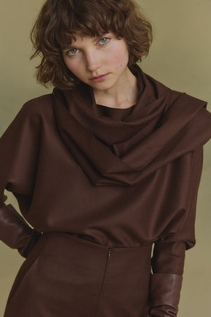 Fabula, chocolate virgin wool top