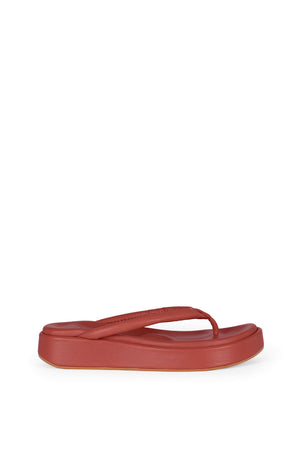 Geisha, clay leather platform flip flops