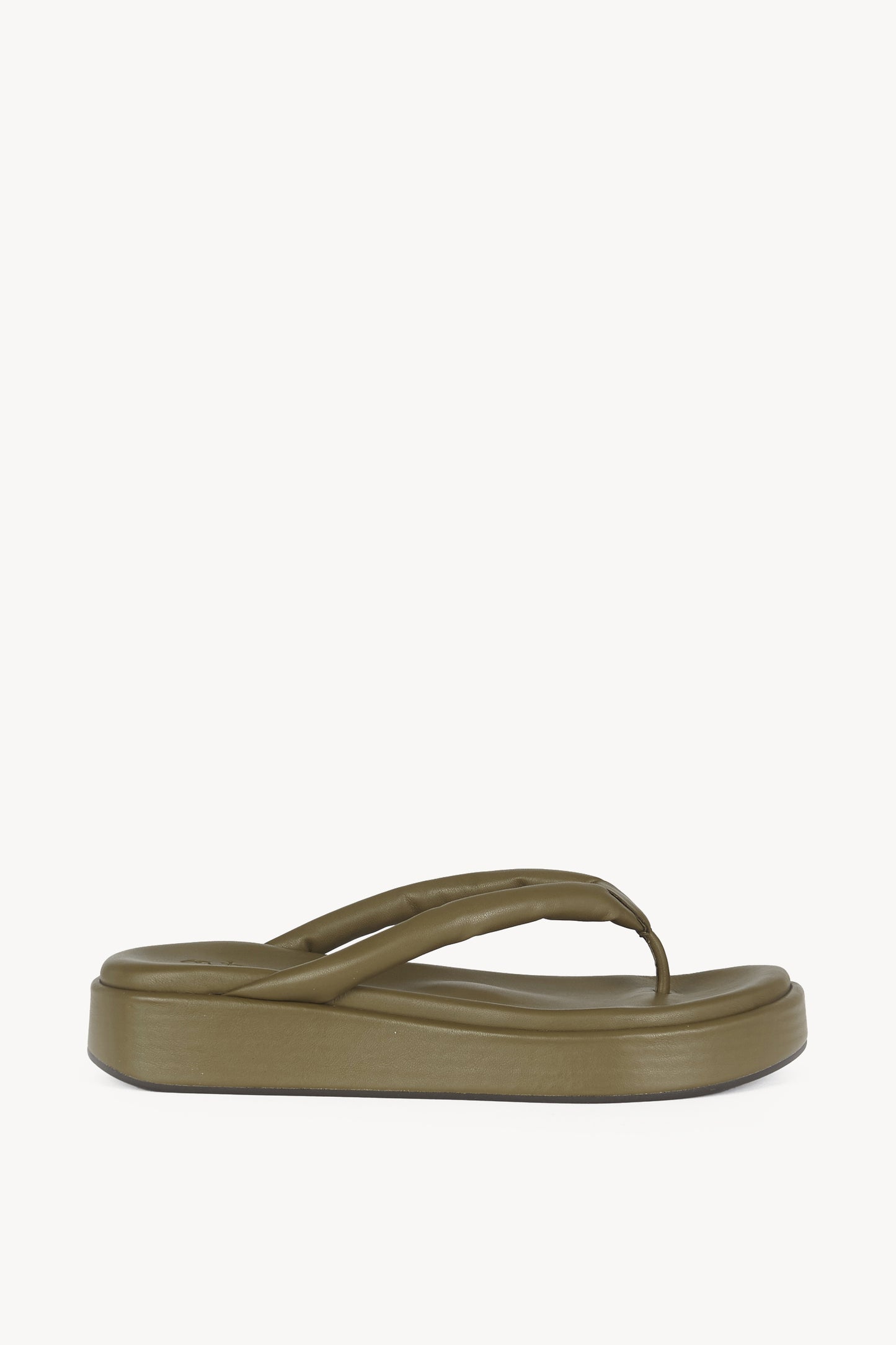 Geisha, sandalia plana pistacho