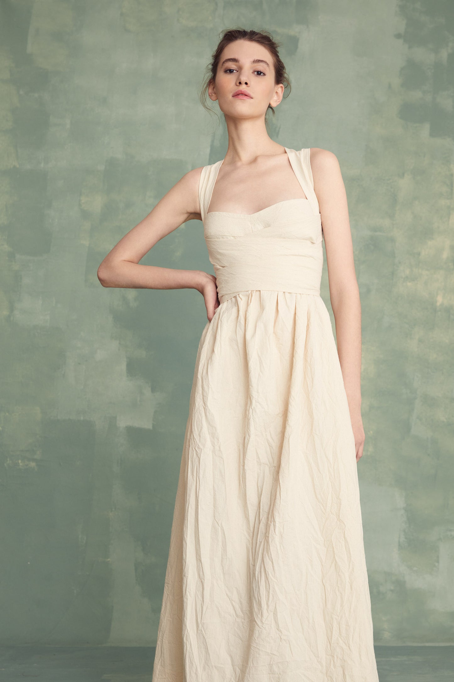 Gilda, wrap dress in cotton, paper and linen