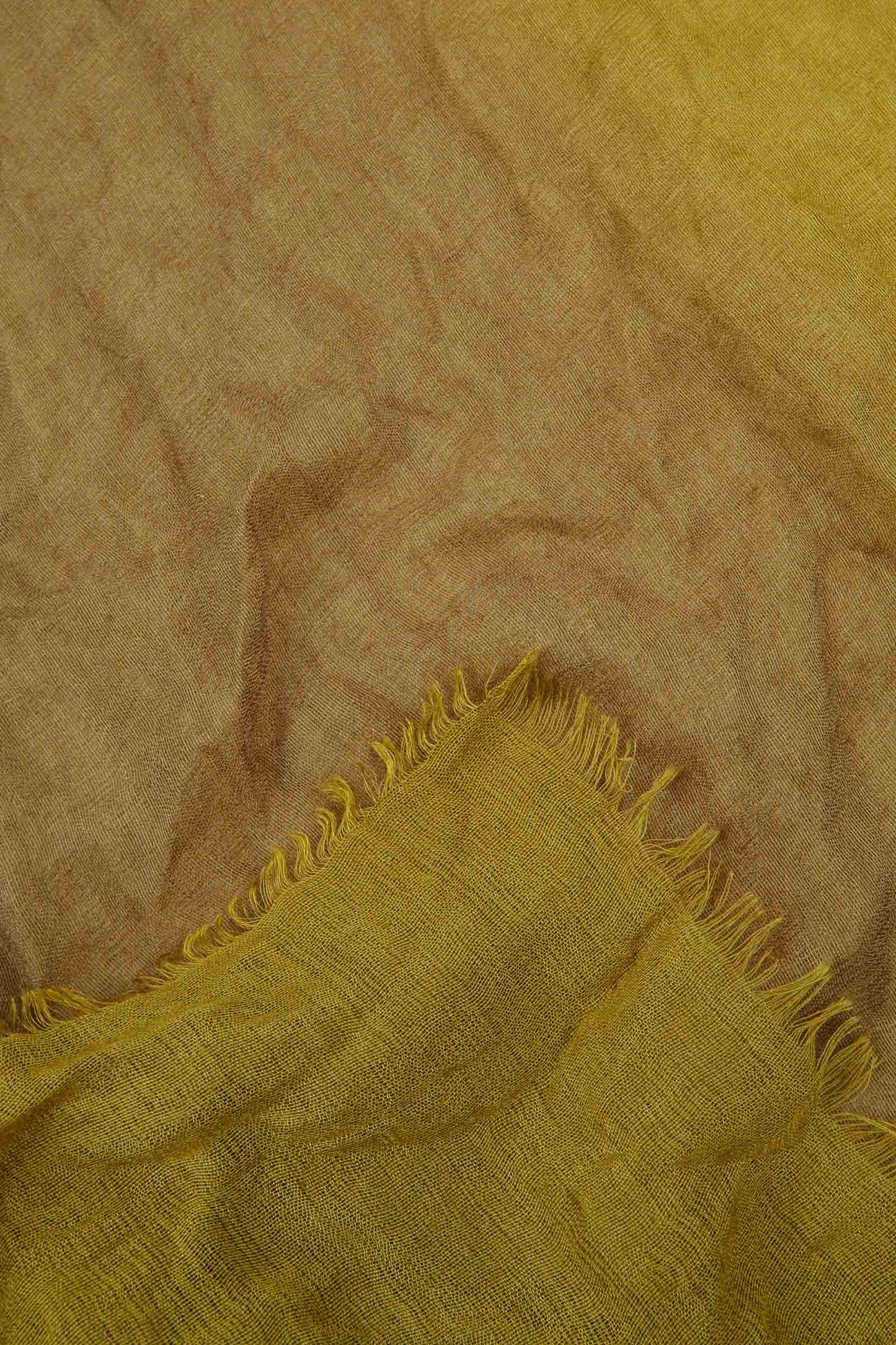 Glow, two-tone foulard in khaki and gold olive