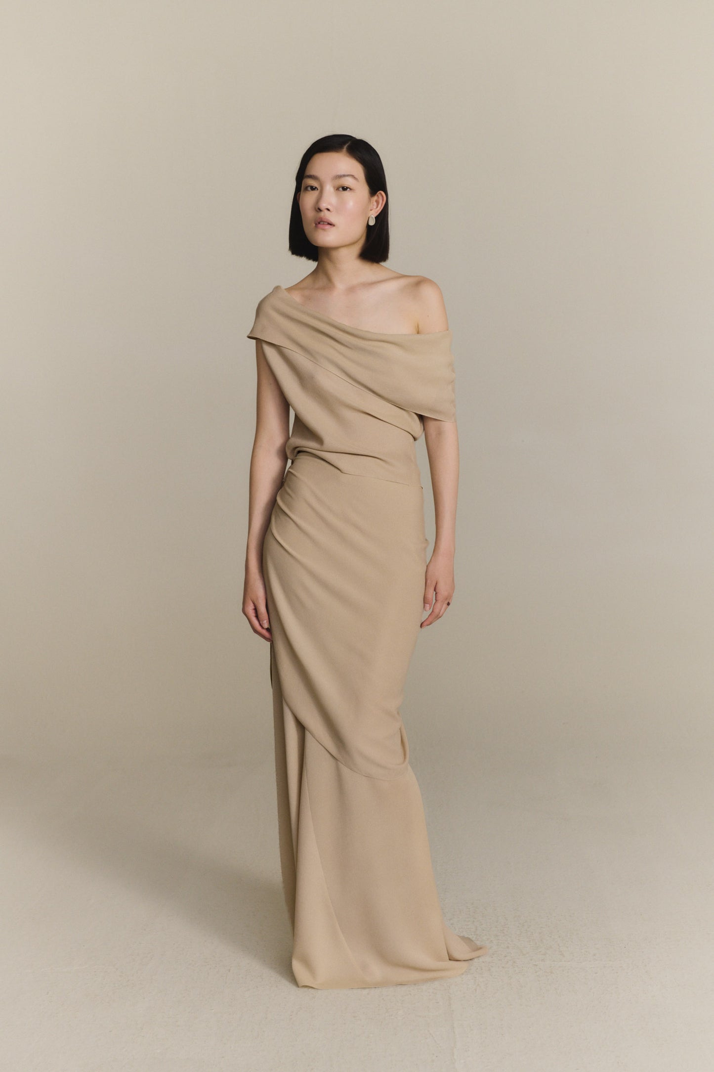 Ilia, beige silk top