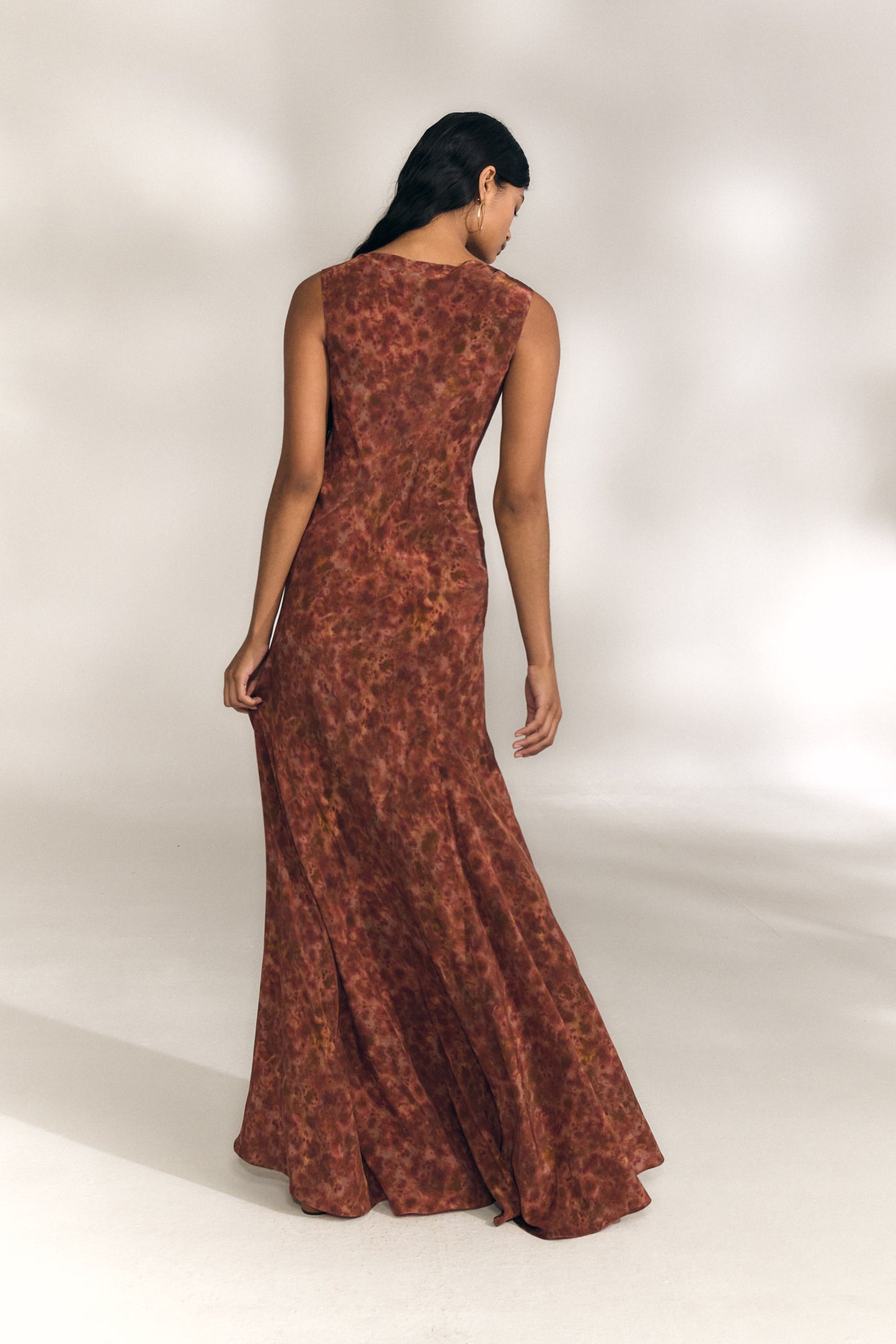 Irina, espurna print long silk dress