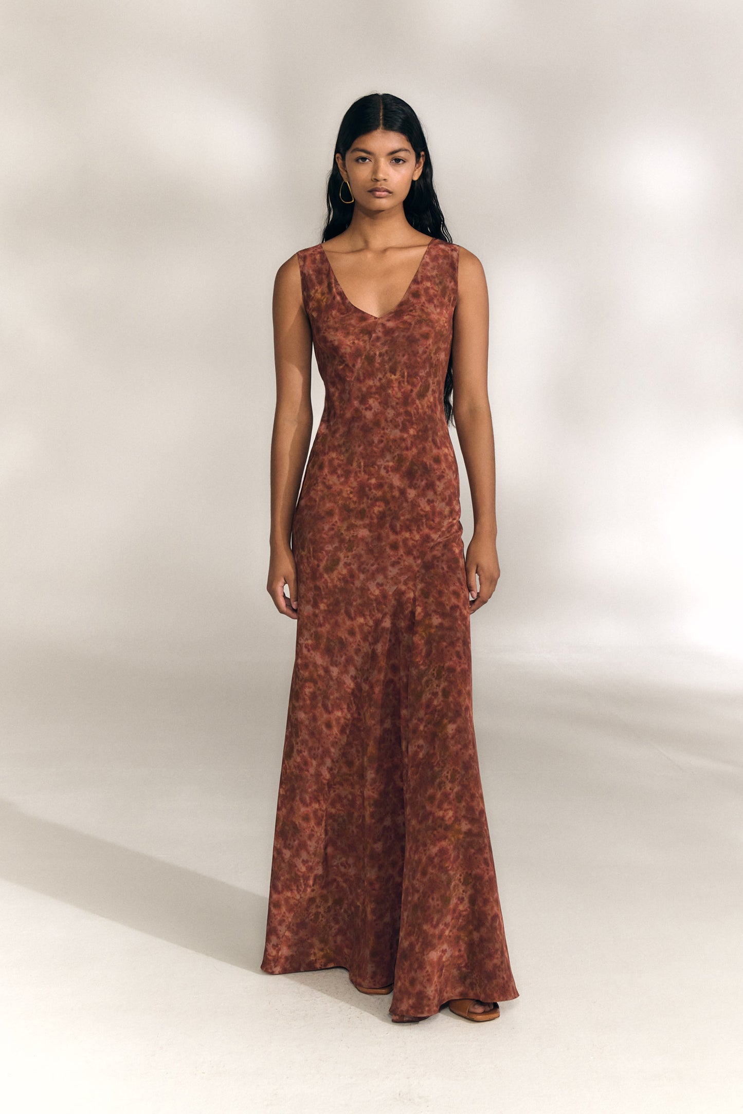 Irina, espurna print long silk dress