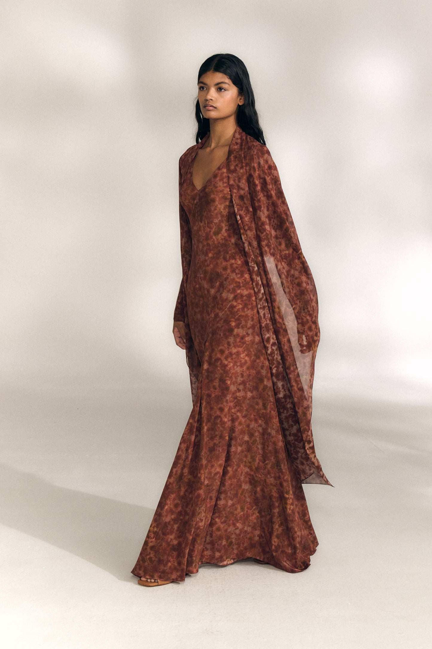 Irina, espurna print long silk dress