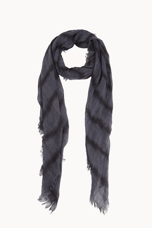 Iris, maltinto blue scarf