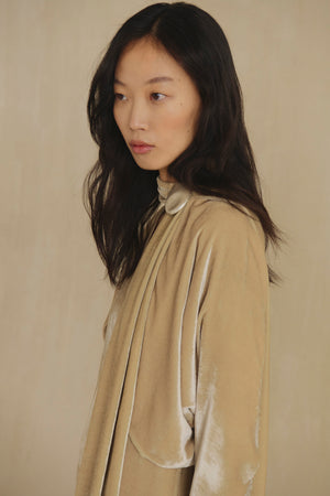 Iris, pearl velvet jacket