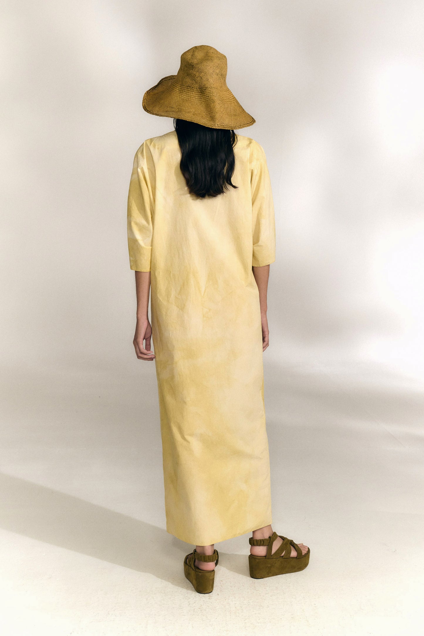 Isla, vestido de popelin de algodon beige mares maltinto