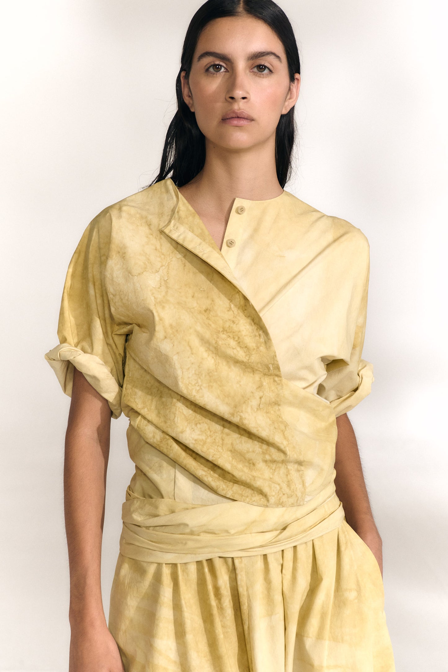 Isla, fade beige mares cotton poplin shirt