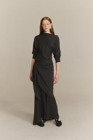 Isolde, falda asimetrica de seda gris oscuro