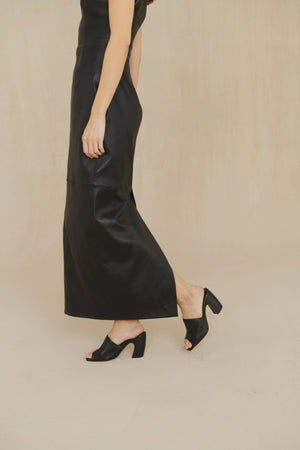 Janis, black leather mules
