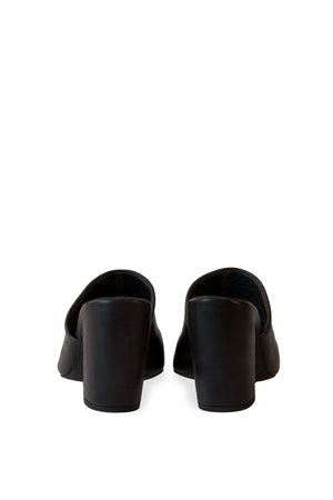 Janis, black leather mules