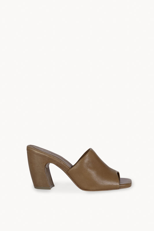 Janis, mules de piel kaki