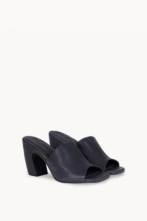 Janis, mules de piel azul marino