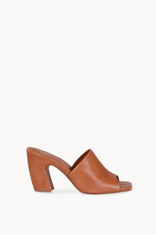 Janis, mules de piel marron cuero