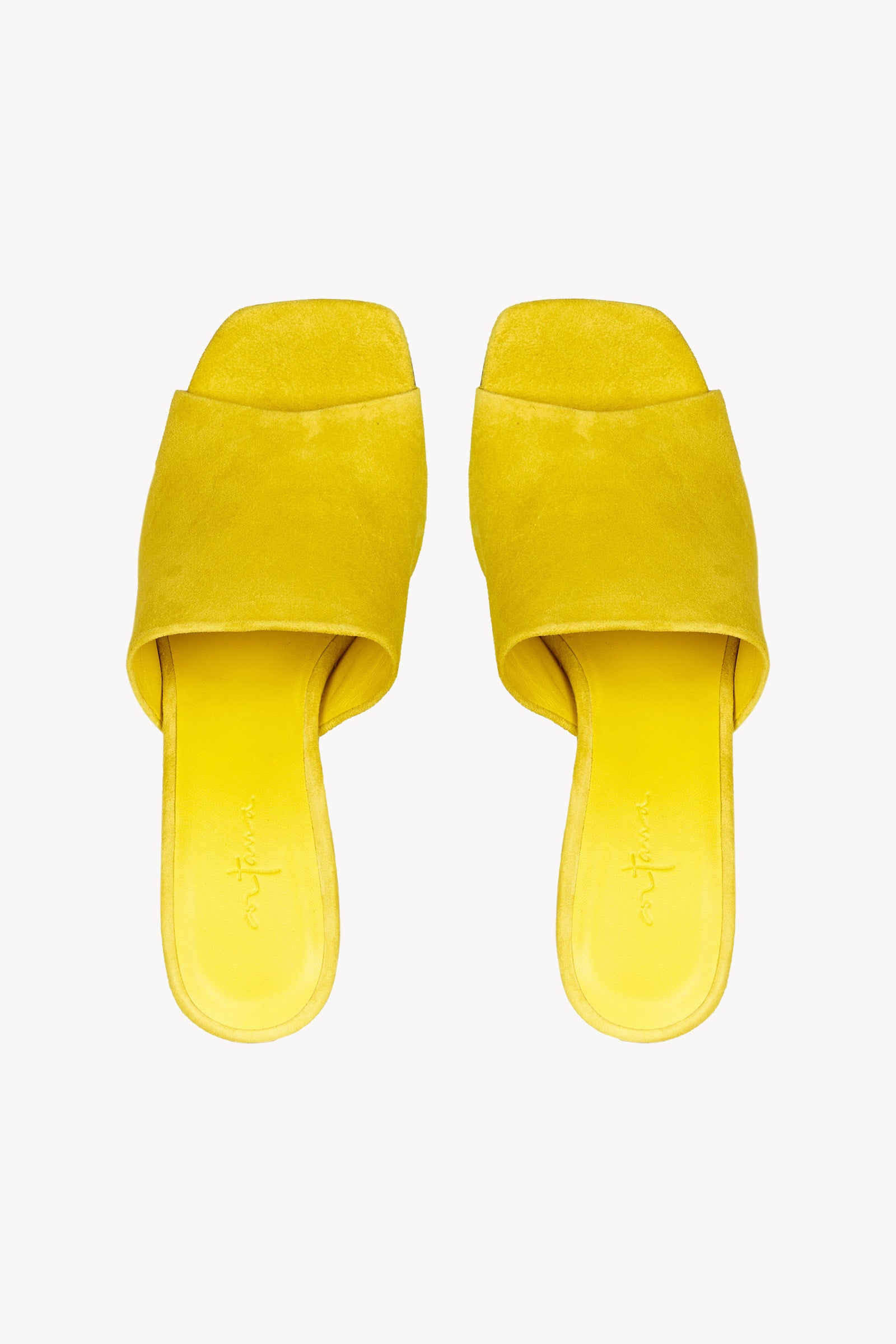 Cortana - Janis, yellow suede mules