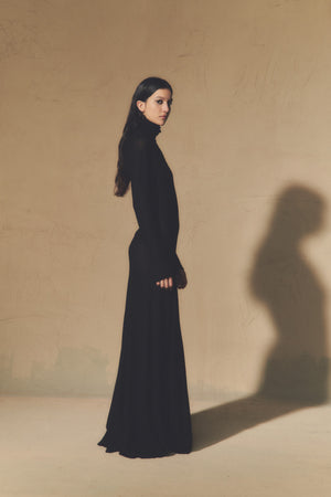 Jenna, vestido en lana virgen negro
