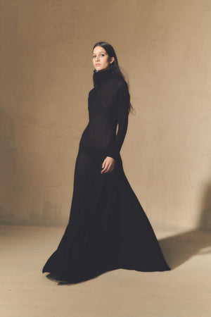 Jenna, vestido en lana virgen negro