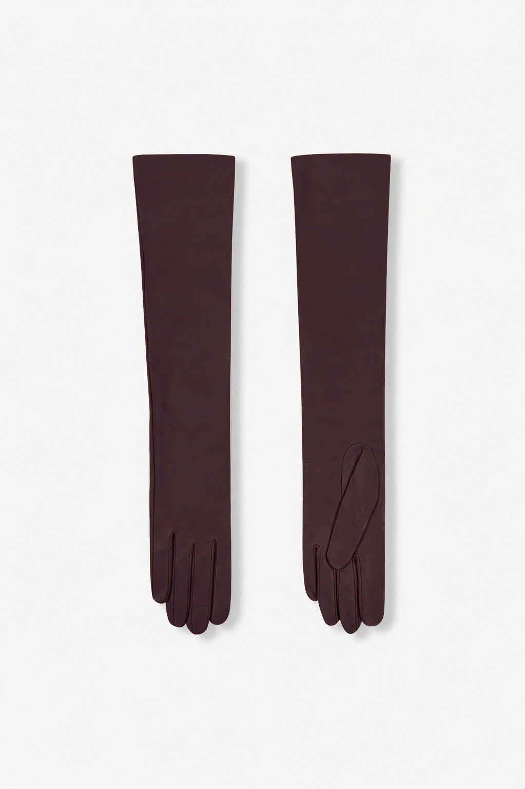 Jin, nut brown leather gloves