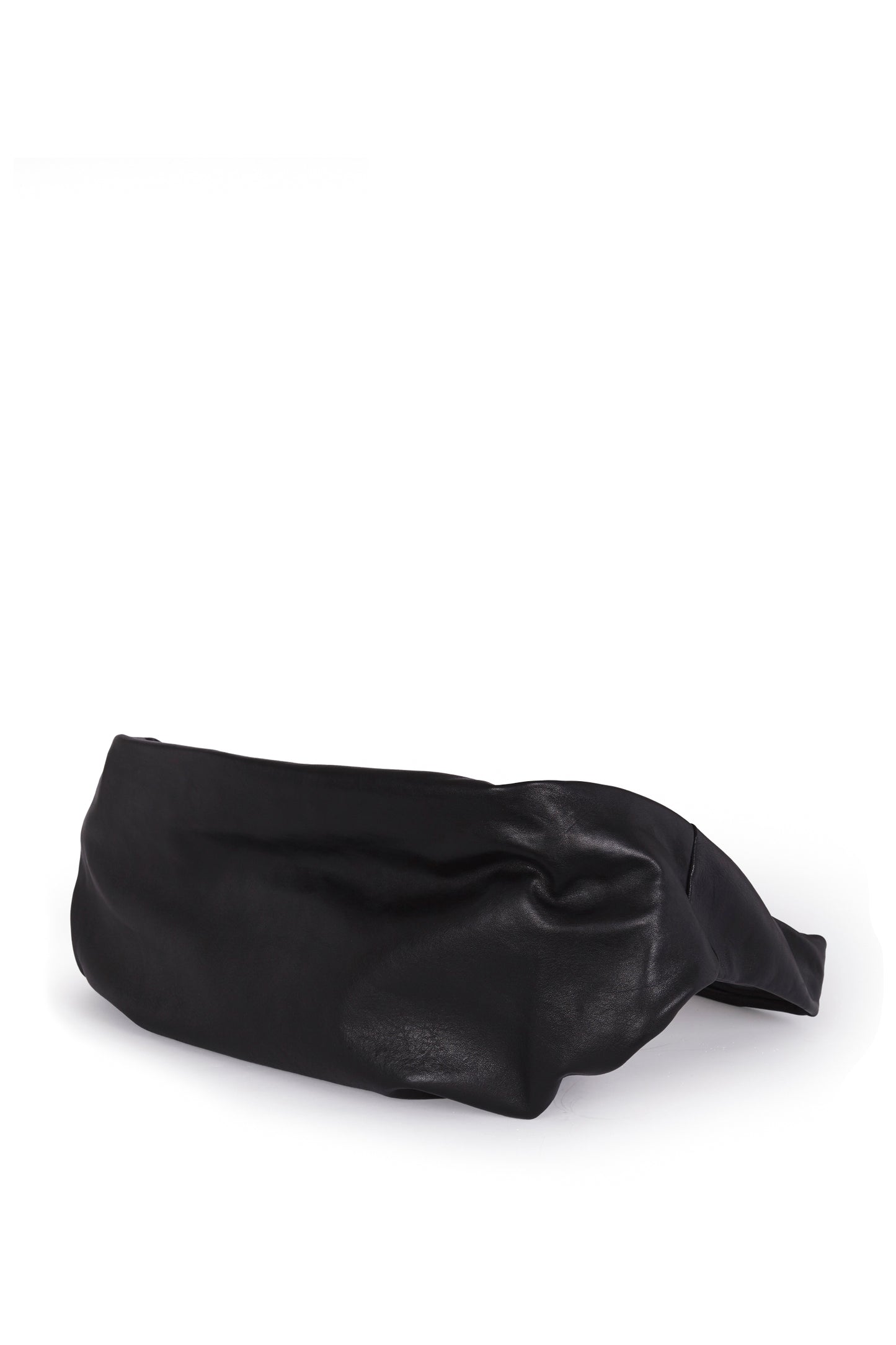 Jin L, black leather fanny pack