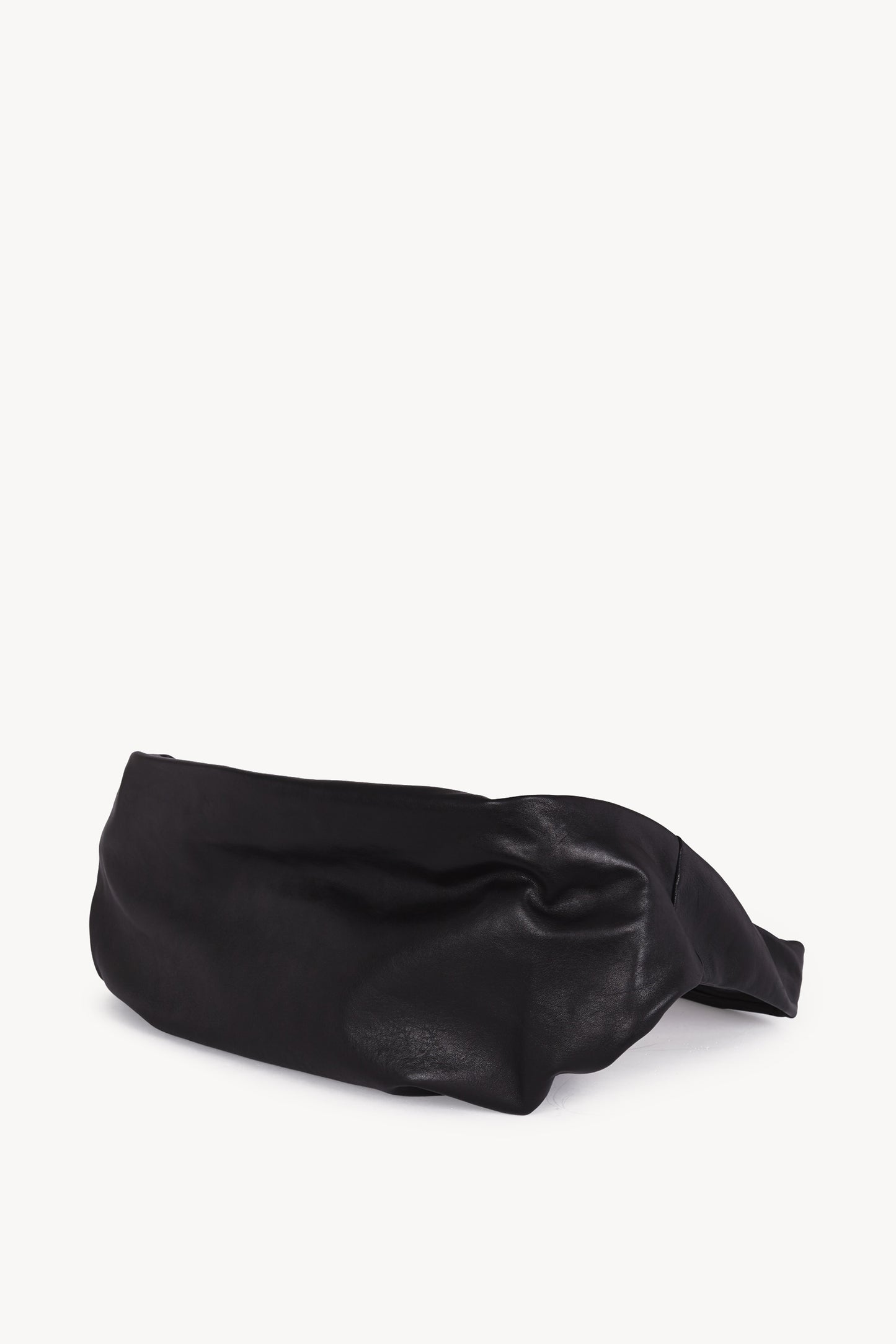 Jin L, black leather fanny pack