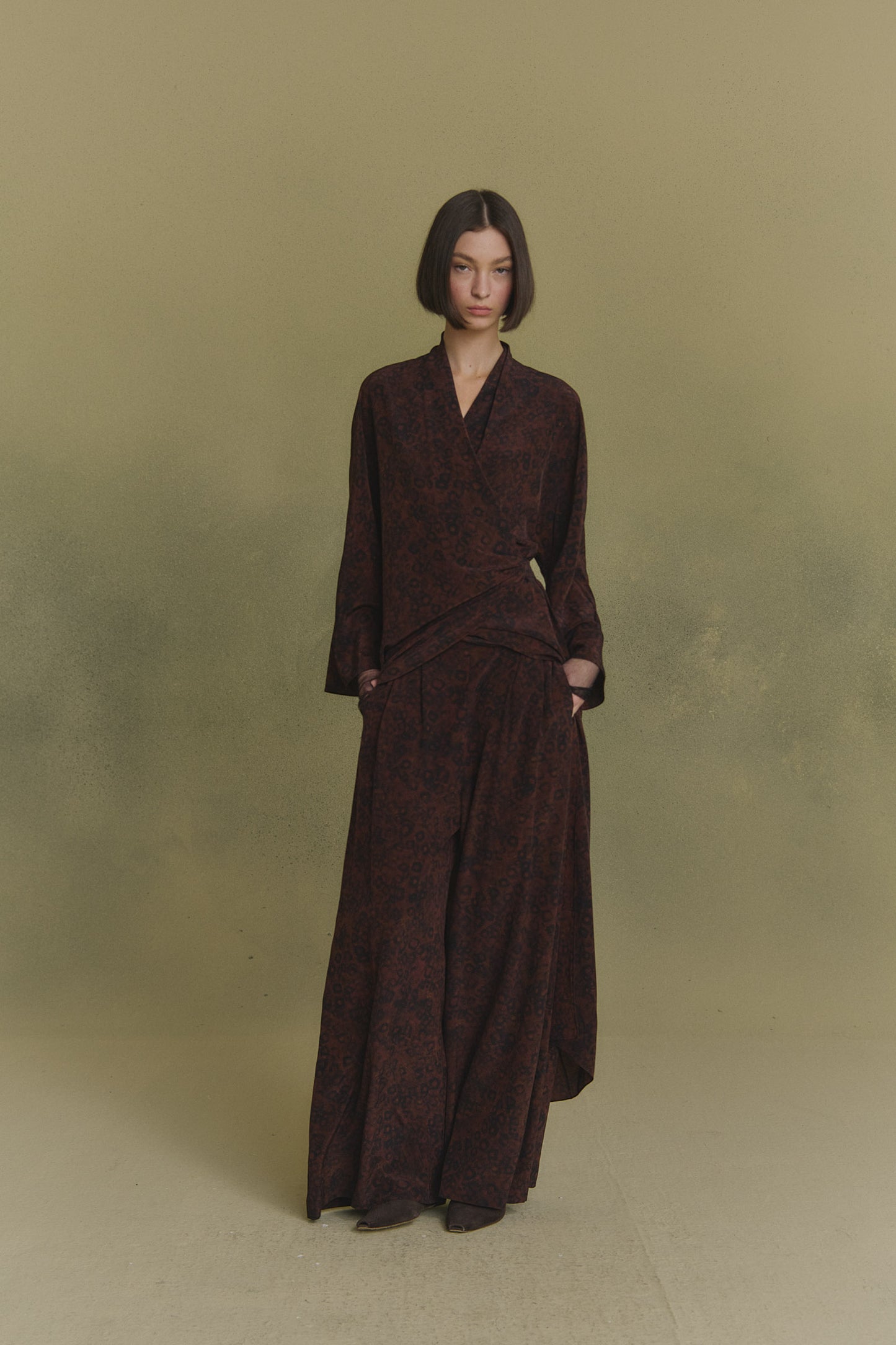 Karlie, hoop print silk pants