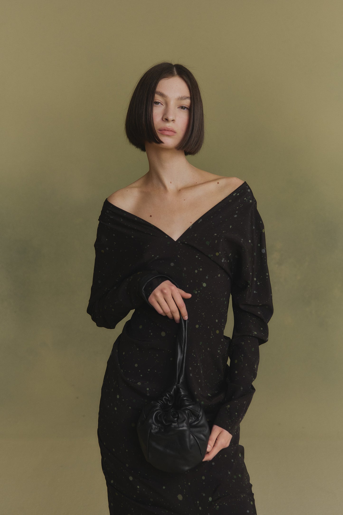 Sack S, small black leather bag