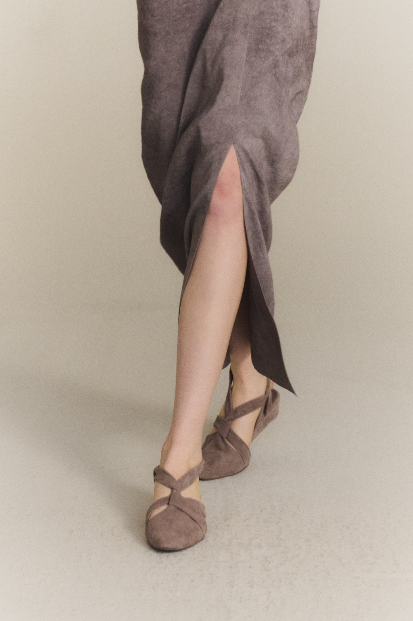 Knot, cocoa pointed shoe