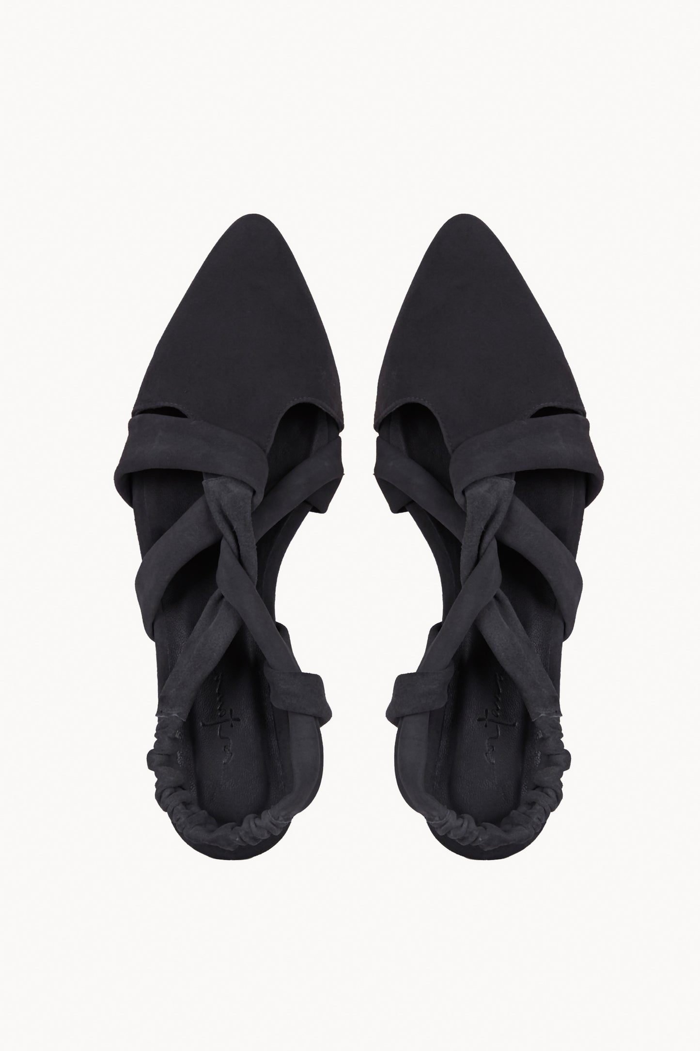 Knot, zapato de punta grafito