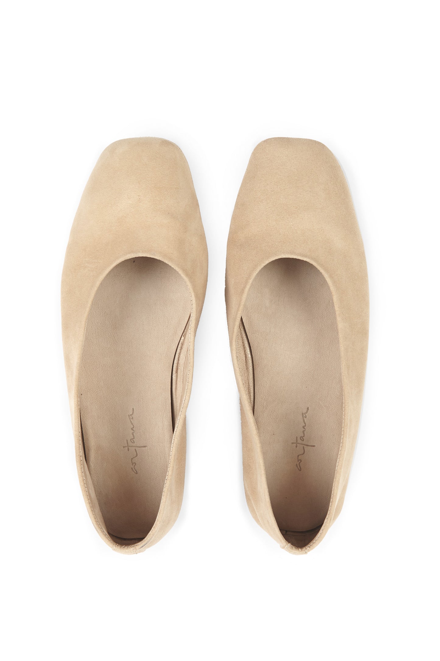 Lara, beige suede ballerina