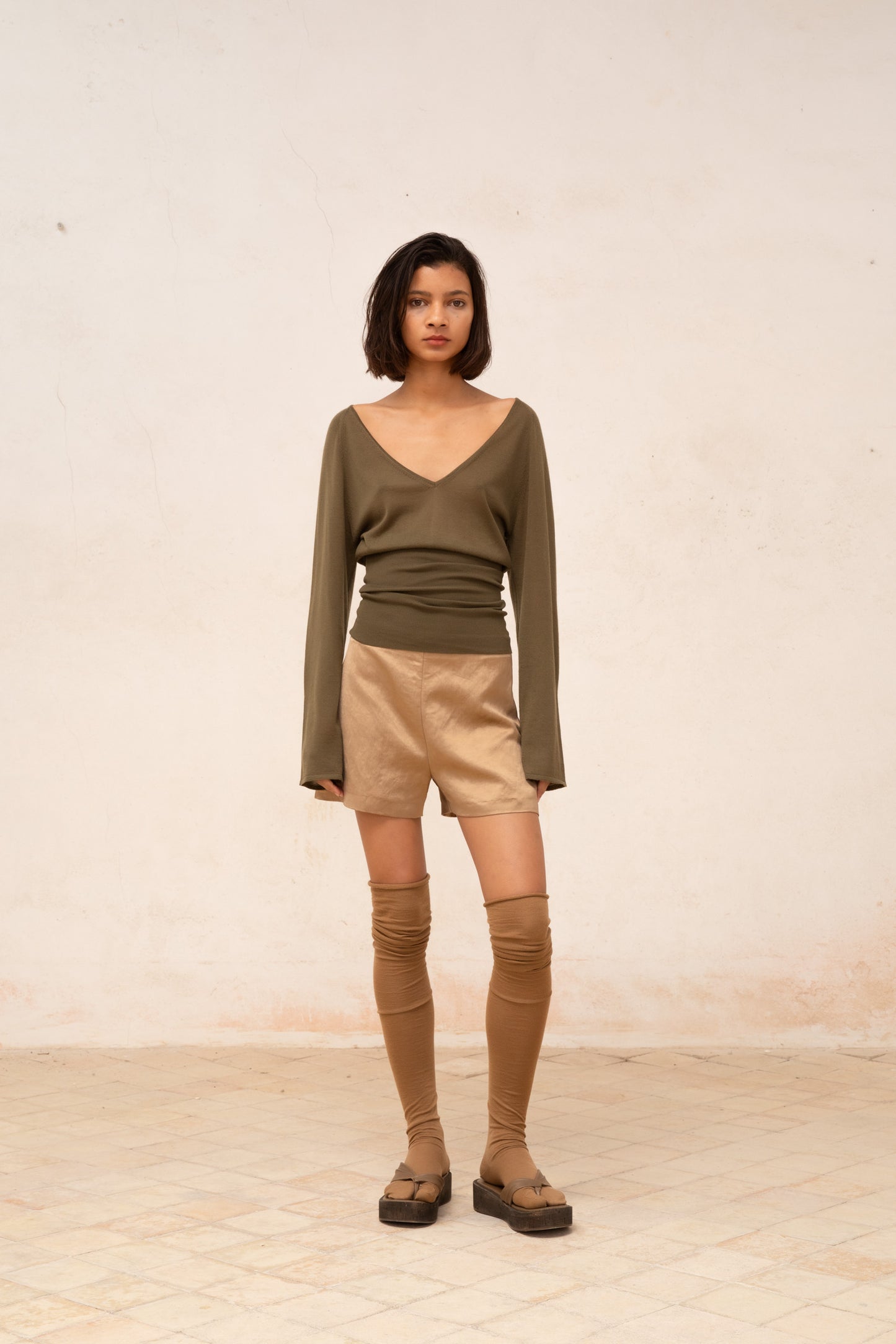 Liana, khaki cashmere top