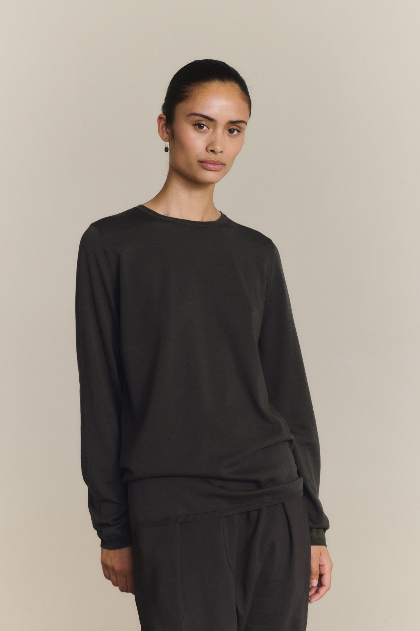 Liora, jersey de punto de algodon y seda grafito