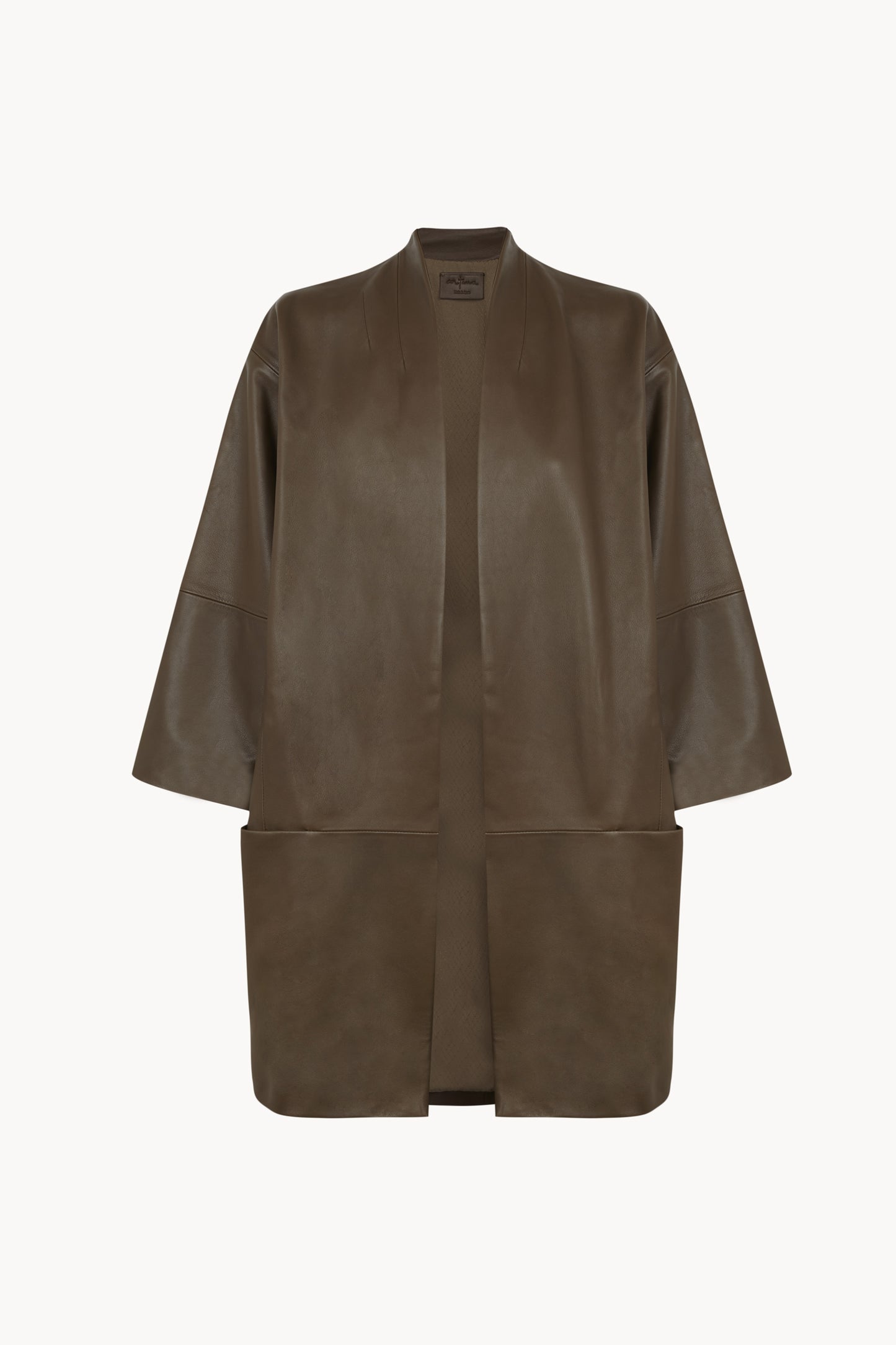 Lira, khaki fur coat