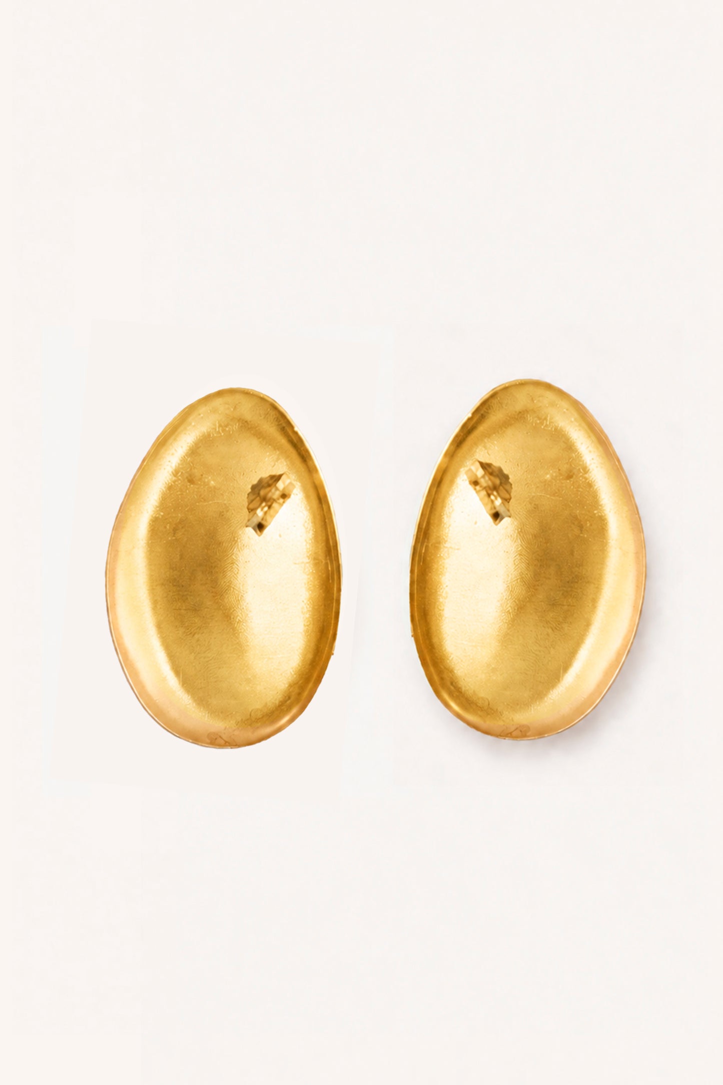 Lucia M, pendientes dorados
