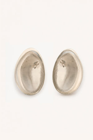 Lucia M, pendientes plateados