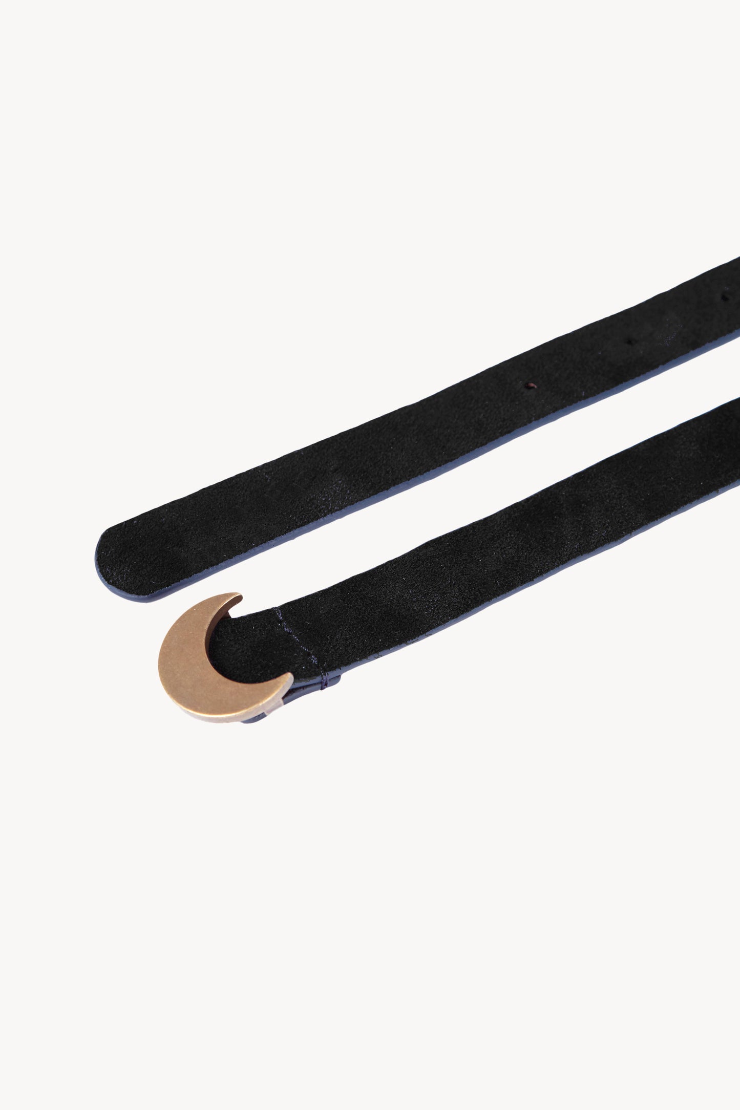 Luna, black suede belt