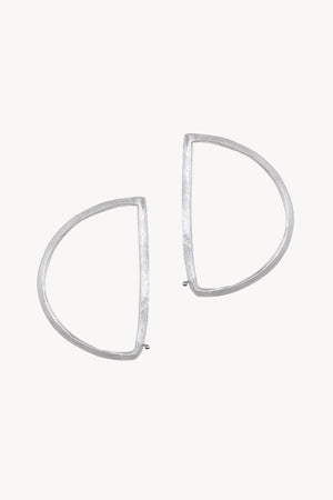 Maa Izda, pendiente individual de plata