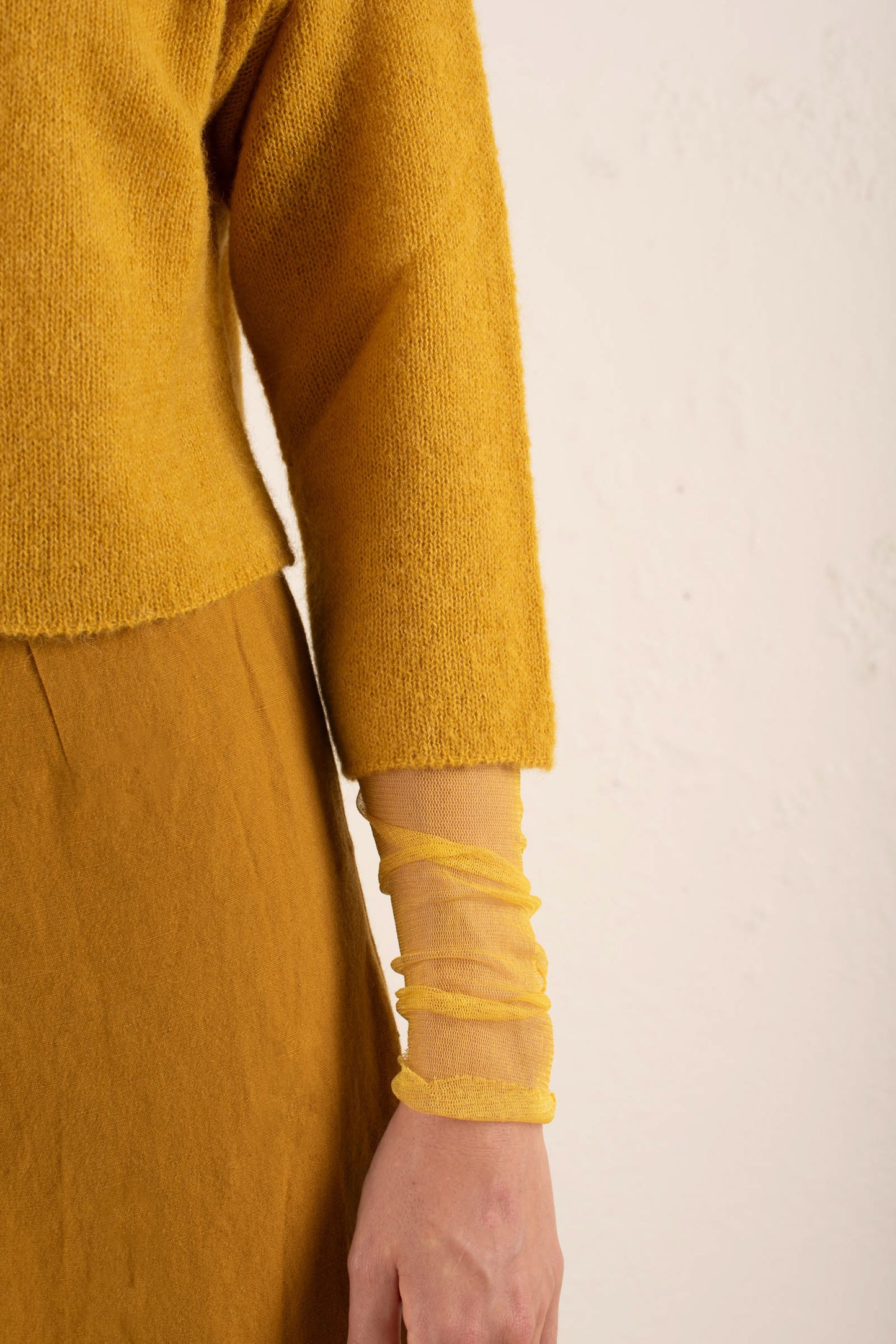 Mar, chaqueta de punto de alpaca, cachemir y seda amarillo