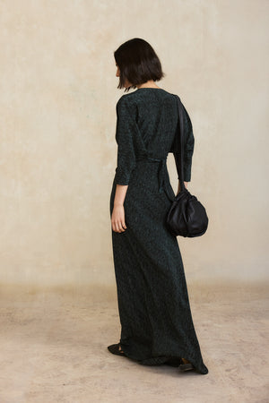 Mara, vestido envolvente de seda bornite print
