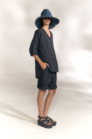 Marina, pantalon corto denim oscuro