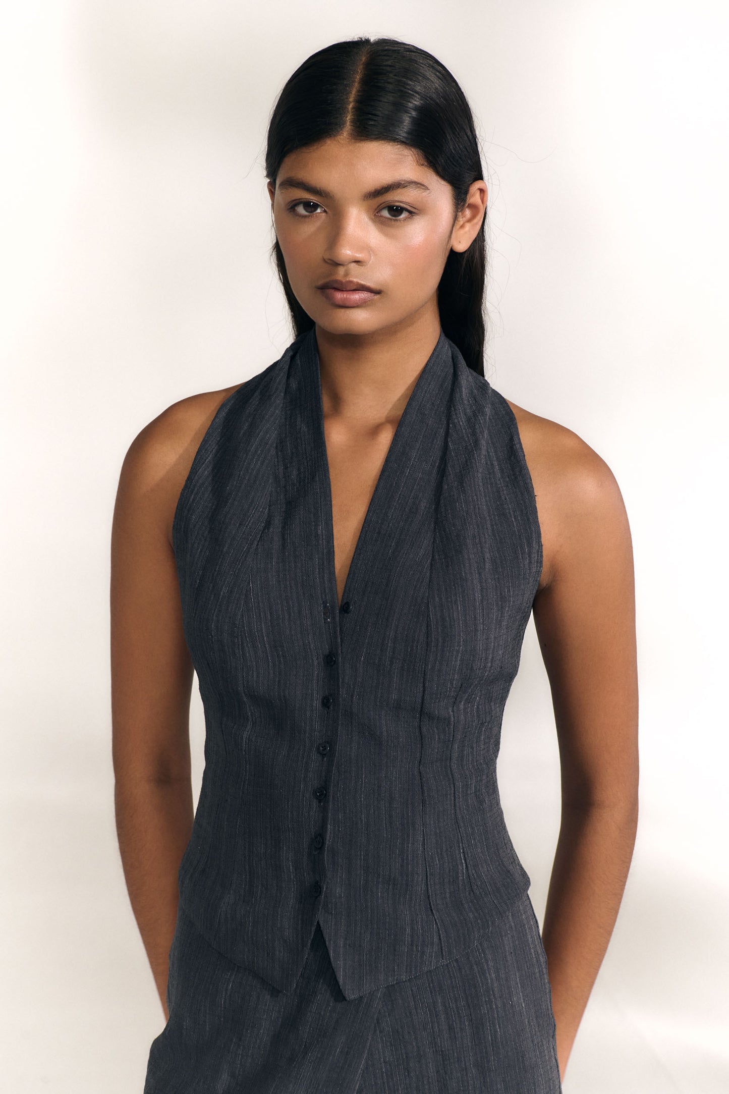 Marina, chaleco halter denim oscuro