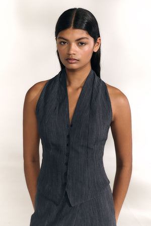 Marina, chaleco halter denim oscuro