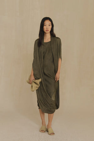 Mars, vestido midi verde maltinto