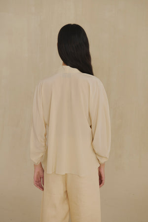 Medina, blusa de seda marfil