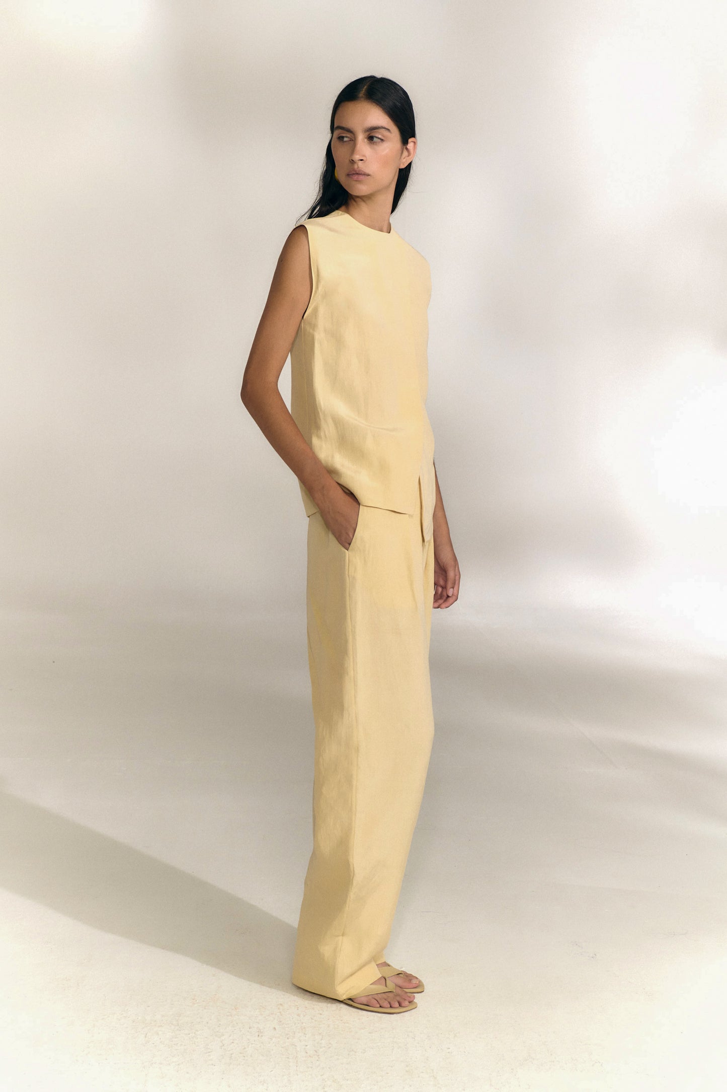 Mel, beige mares linen and silk pants