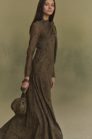 Mire, chaqueta de seda teki print